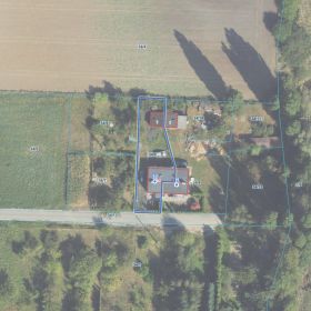 Udział 1/6 w nieruchomości zabud. oraz 1/12 w niezabud.