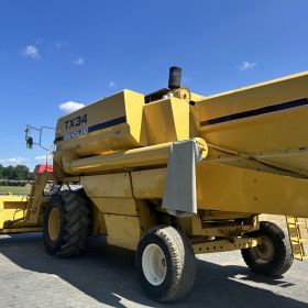 New Holland TX34