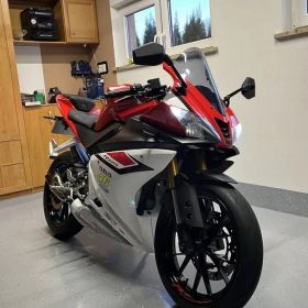 YAMAHA YZF-R 125 kat. B