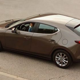 Mazda 2,0MHEV radar kamery aktywny temp. Nawi sterowana głosem BLIS grzana kiero