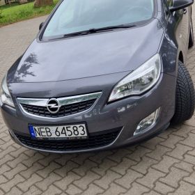 Sprzedam Opel Astra J 1.7 cdti Sport Tourer 2011