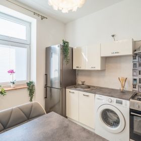 2 pokoje, oddzielna kuchnia + garaż 60m2 Szczecin