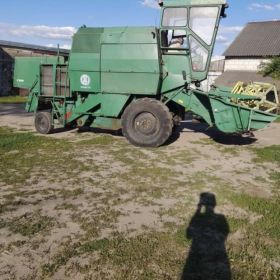 Kombajn Volwo s900