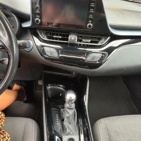 ODSTĄPIĘ LEASING – Toyota C-HR Hybrid 1.8 HSD Style 122 KM, 2020