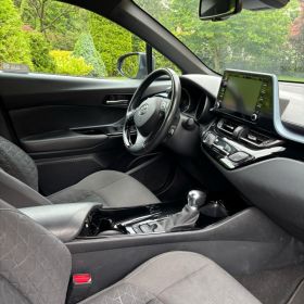 ODSTĄPIĘ LEASING – Toyota C-HR Hybrid 1.8 HSD Style 122 KM, 2020