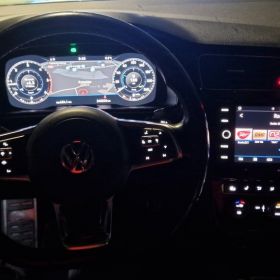 Volkswagen Golf Variant 2.0 TDI SCR DSG R-Line