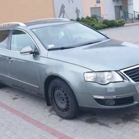 VW Passat Kombi 1.9 2007 r.