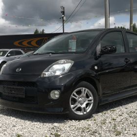 Daihatsu Sirion 1,5 B 103 KM, Faktura VAT marża 
