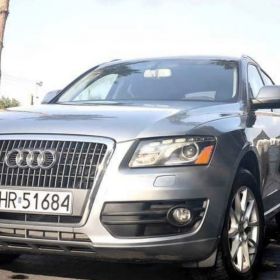 Sprzedam AUDI Q5 3.2 FSI BENZYNA 2011r
