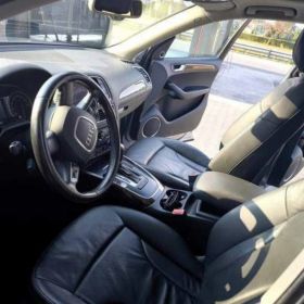 Sprzedam AUDI Q5 3.2 FSI BENZYNA 2011r