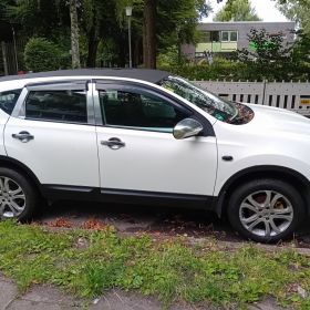 Nissan Qashqai J10